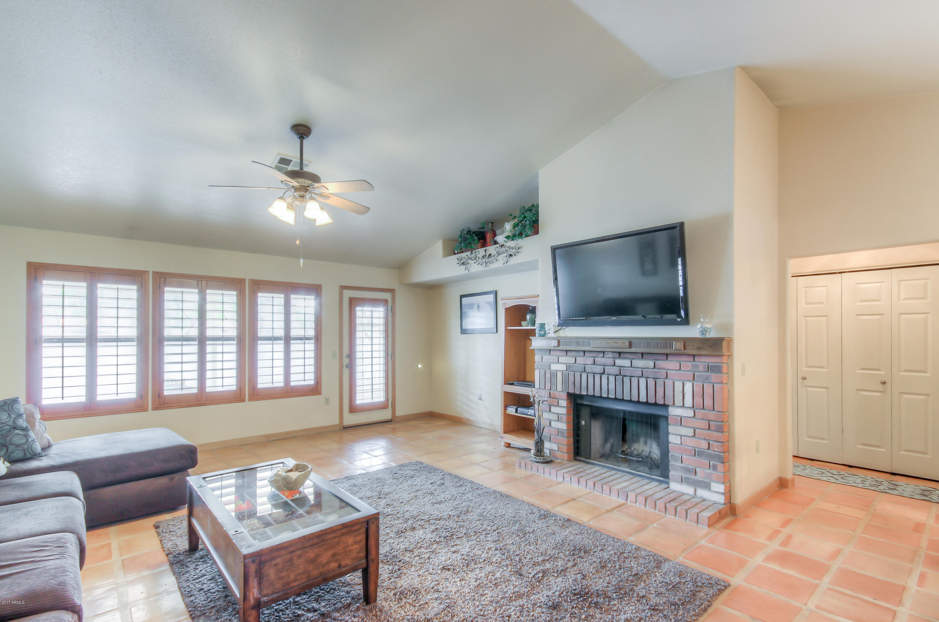 1237 East Redfield Road Gilbert, AZ 85234 - Photo 11 of 32 Living Room (1)-FULL