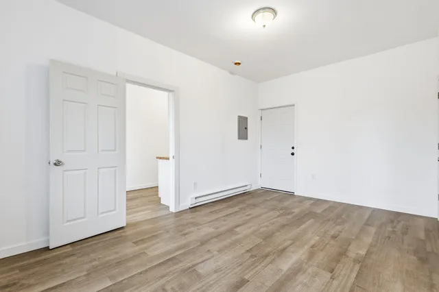 $800 | 3295 Rochester Street, Unit 1, Detroit, MI 48206