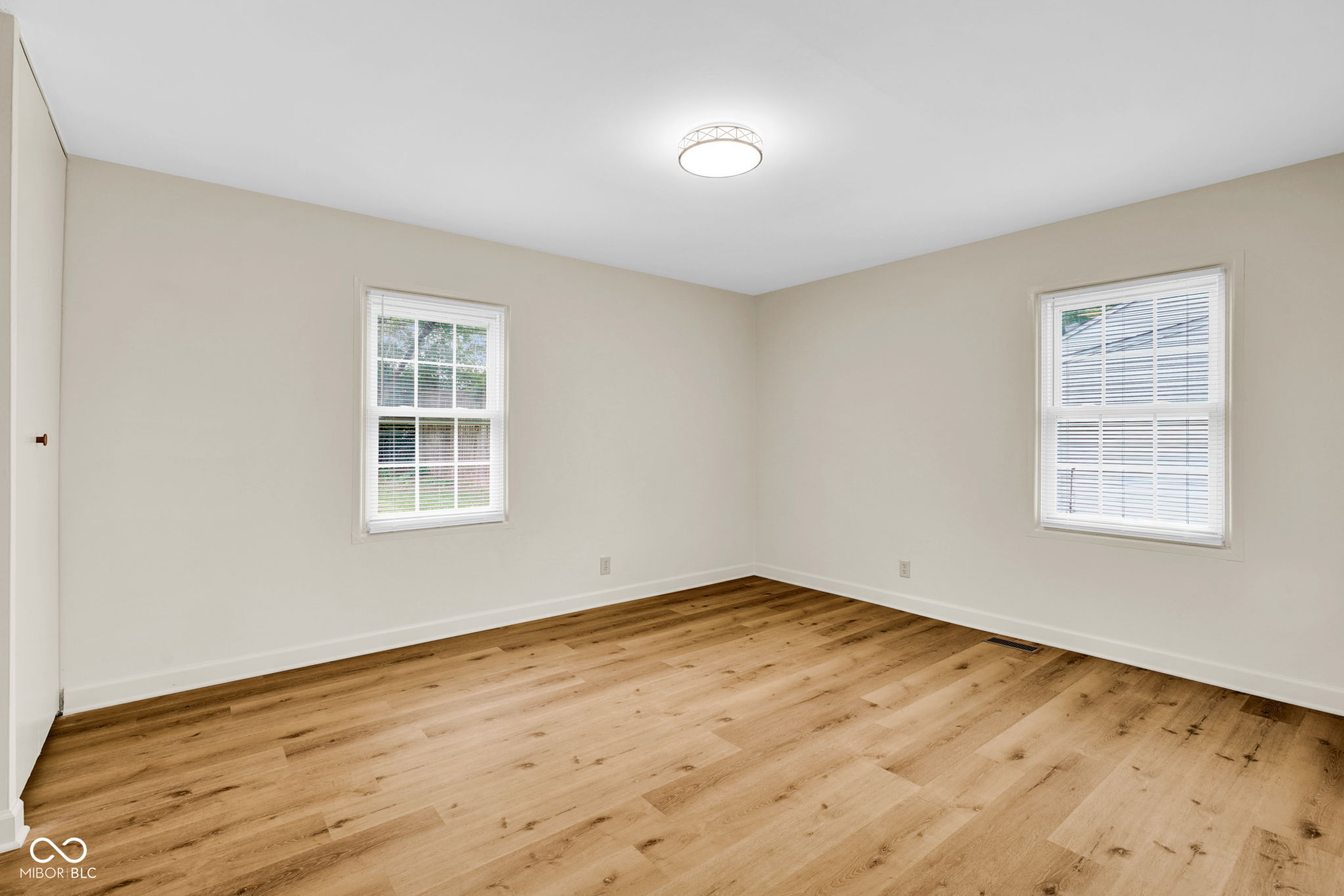 3050 Lucas Way Columbus, IN 47203 - Photo 14 of 24