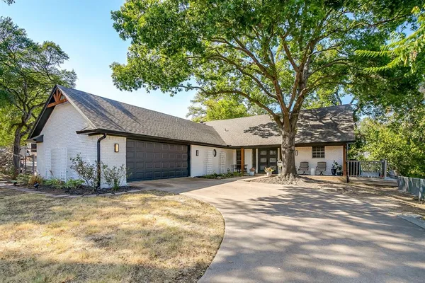 $355,000 | 5315 Meadowbrook Drive, Fort Worth, TX 76112