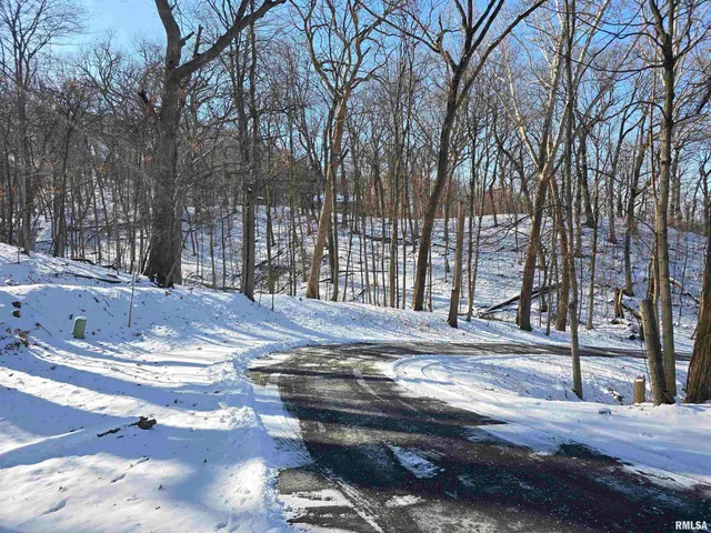 $337,900 | 2208 North Main Street, East Peoria, IL 61611