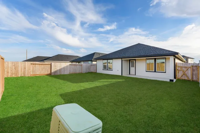 $2,200 | 30906 Rockstock Road, Fulshear, TX 77441