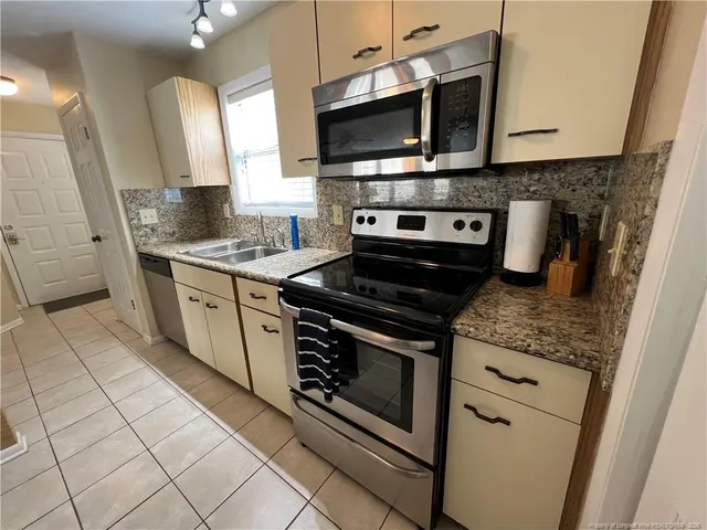 $79,000 | 1006 Brookhollow Drive, Unit 1, Fayetteville, NC 28314