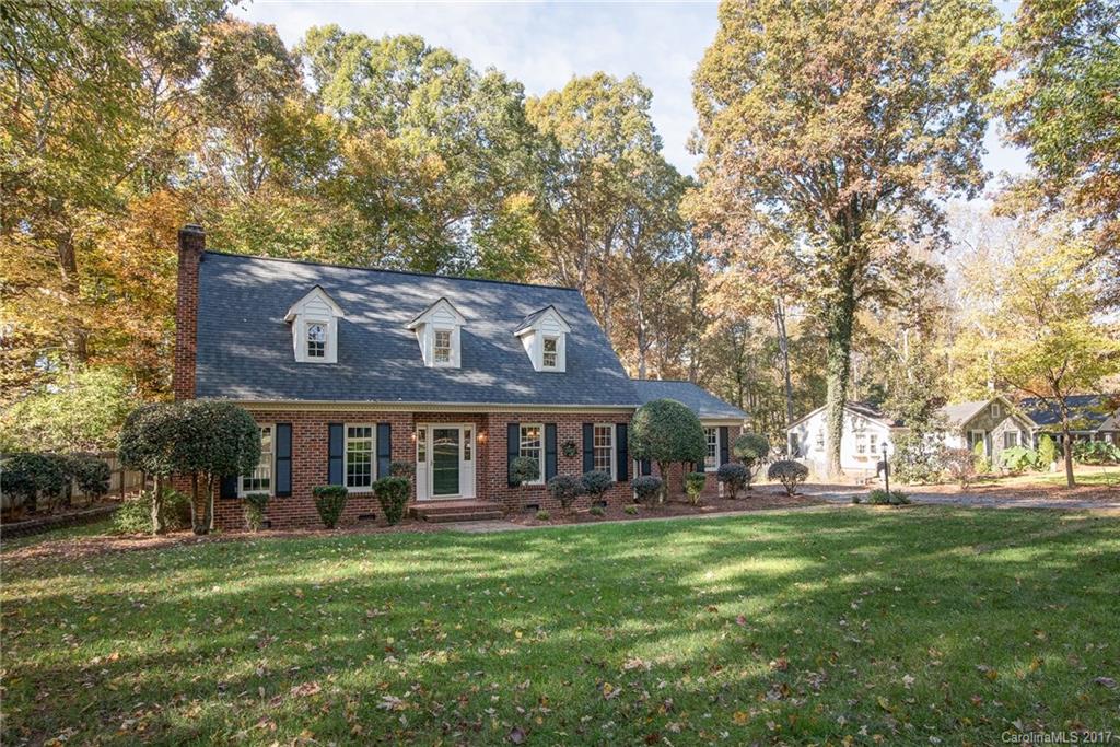 1010 Reverdy Lane Matthews, NC 28105 - Photo 2 of 24