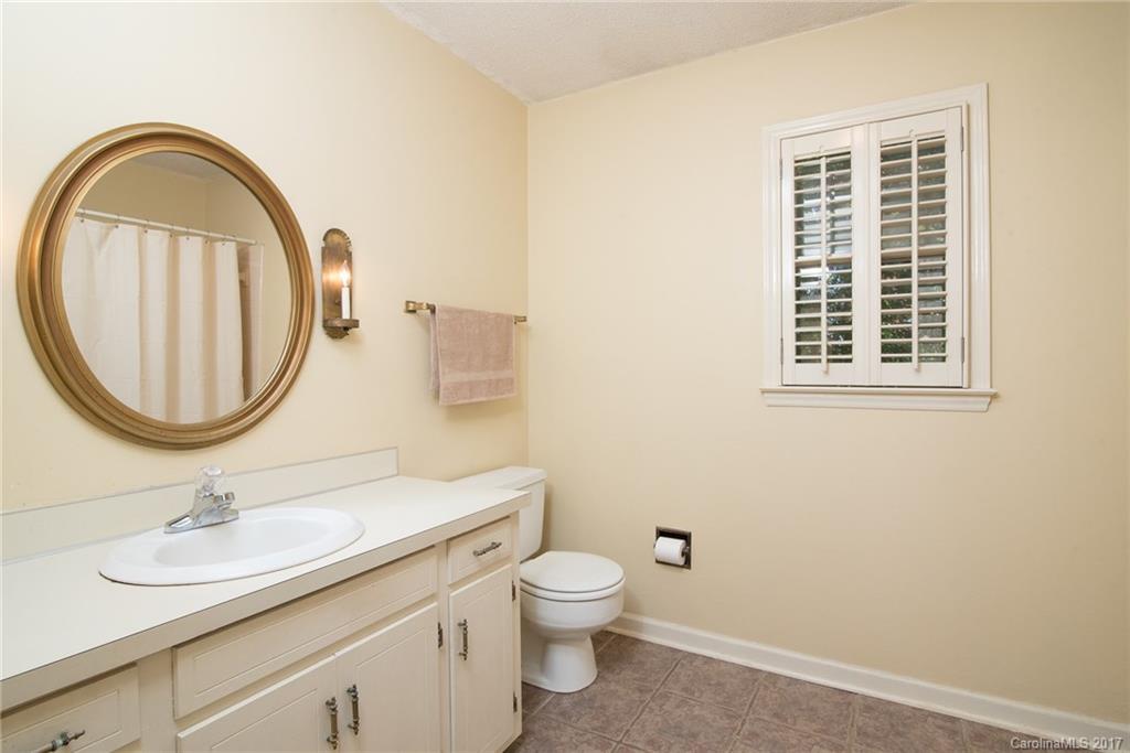 1010 Reverdy Lane Matthews, NC 28105 - Photo 16 of 24