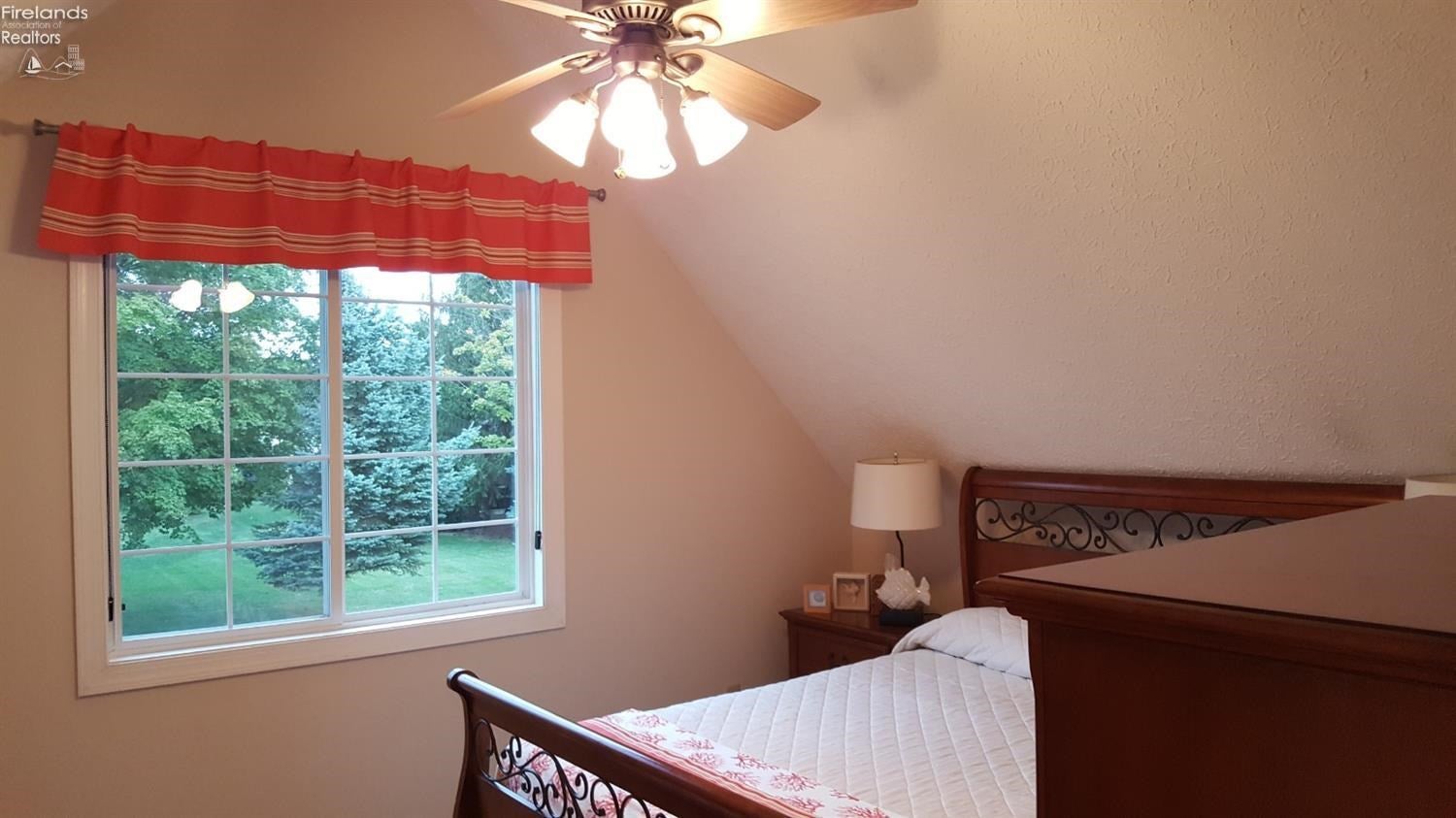 1712 Airline Road Put In Bay, OH 43456 - Photo 17 of 25 Gallery Image 17