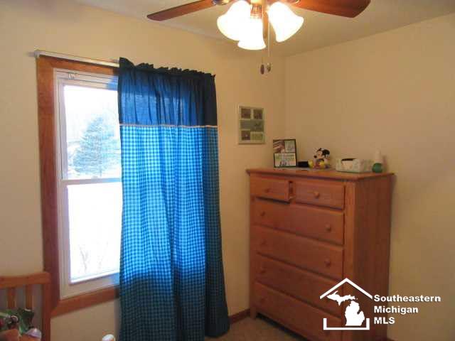 14050 Ida Center Road Ida, MI 48140 - Photo 12 of 15 20459194-11.JPG
