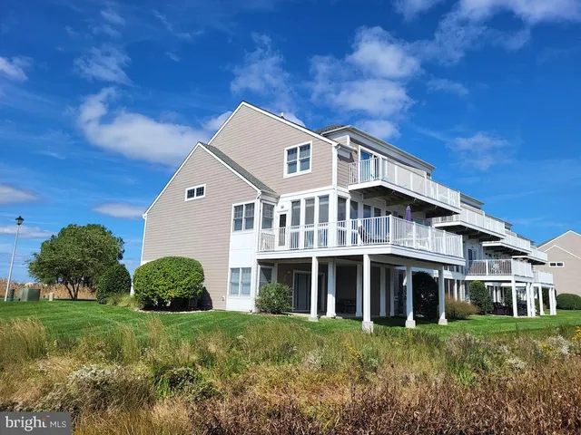 a house view with a outdoor space