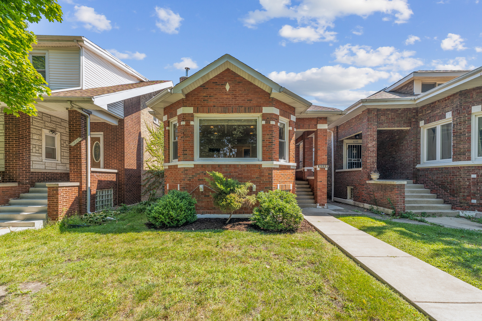 8229 South Rhodes Avenue Chicago, IL 60619 - Photo 26 of 28 Gallery Image 26
