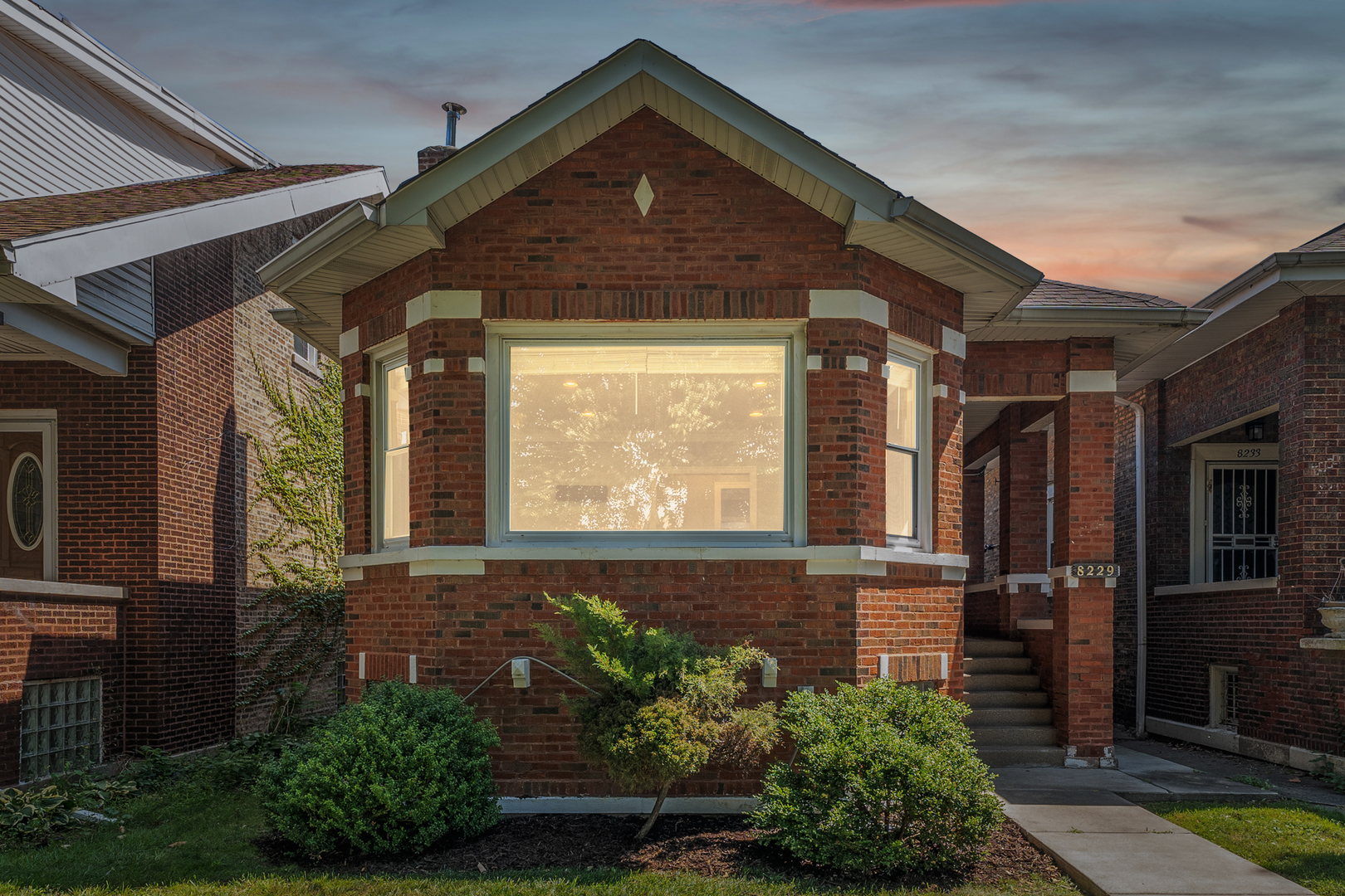8229 South Rhodes Avenue Chicago, IL 60619 - Photo 27 of 28 Gallery Image 27