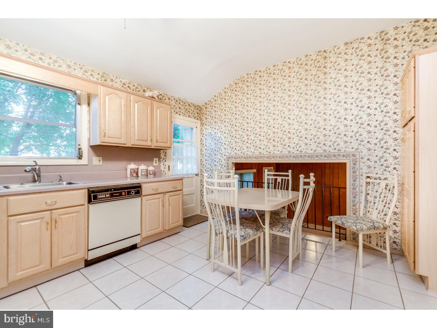 801 Orlando Road Cherry Hill, NJ 08034 - Photo 13 of 25