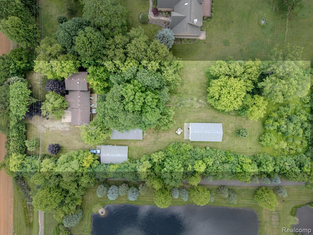17885 Ridge Road Northville, MI 48168 - Photo 28 of 55
