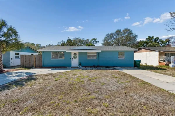 $2,300 | 13264 120th Lane, Largo, FL 33778