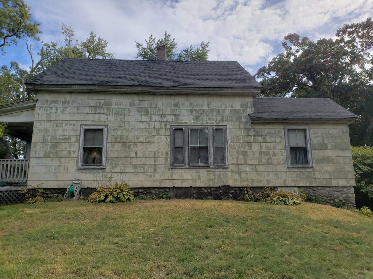 24 Jefferson Street Derry, NH 03038 - Photo 4 of 9