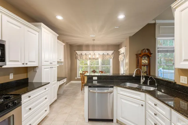 $530,000 | 18476 Summer Wind Lane, South Bend, IN 46637