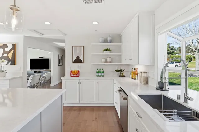 $2,998,000 | 1660 Parrott Drive, San Mateo, CA 94402