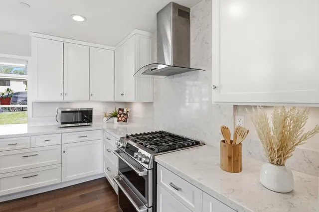 $2,998,000 | 1660 Parrott Drive, San Mateo, CA 94402