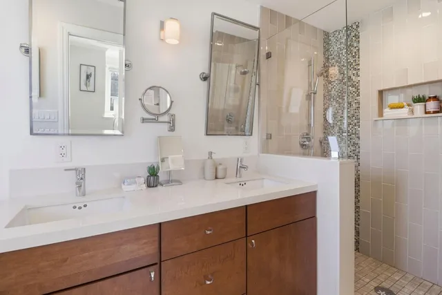 $2,998,000 | 1660 Parrott Drive, San Mateo, CA 94402