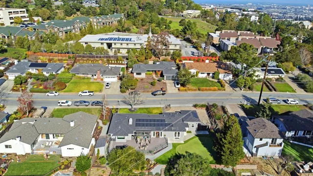 $2,998,000 | 1660 Parrott Drive, San Mateo, CA 94402