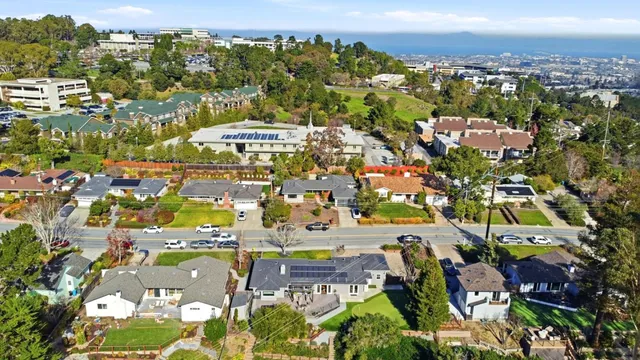 $2,998,000 | 1660 Parrott Drive, San Mateo, CA 94402