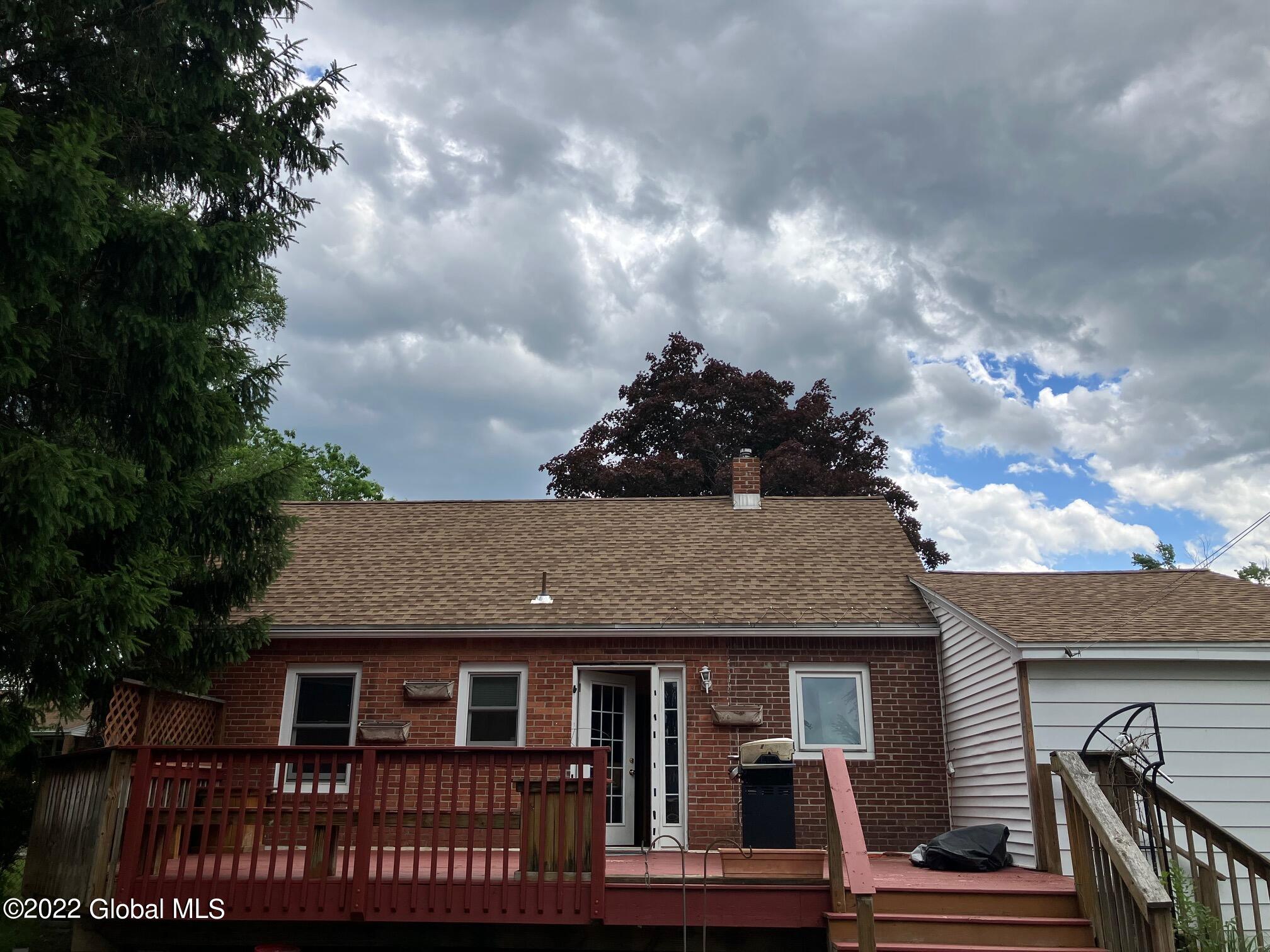 209 Lansing Road South Colonie, NY 12304 - Photo 9 of 11 IMG_0877