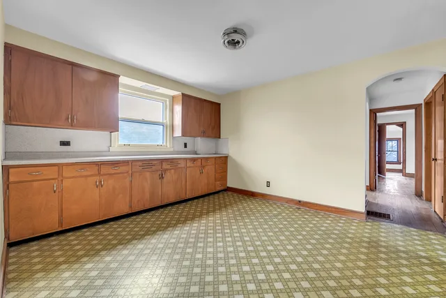 $329,000 | 3517 South 52nd Court, Cicero, IL 60804