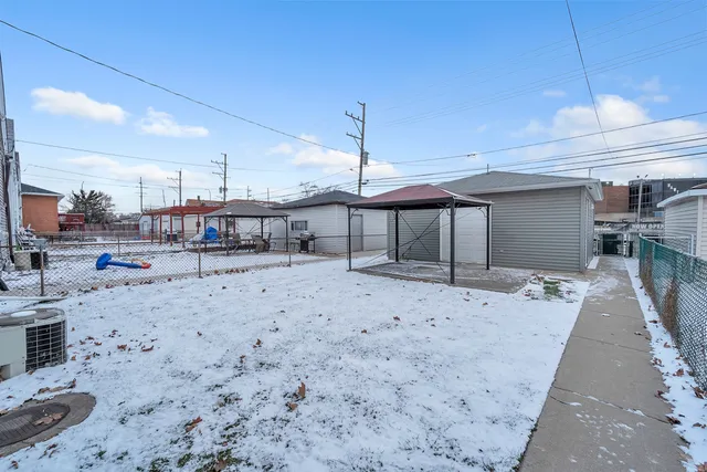 $329,000 | 3517 South 52nd Court, Cicero, IL 60804