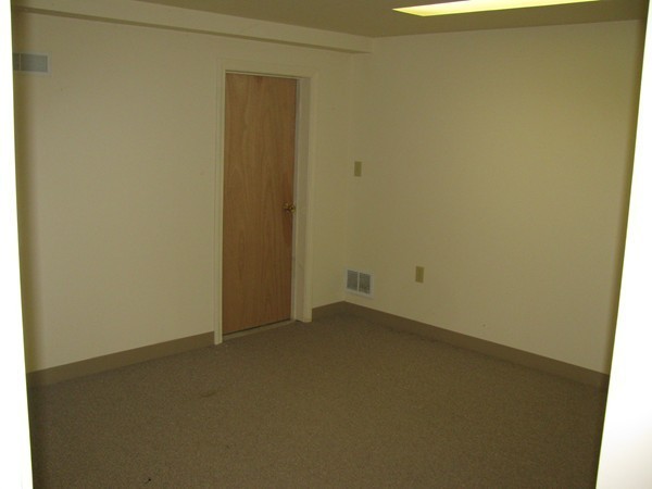 94 Sullivan Road Yarmouth, MA 02673 - Photo 20 of 28