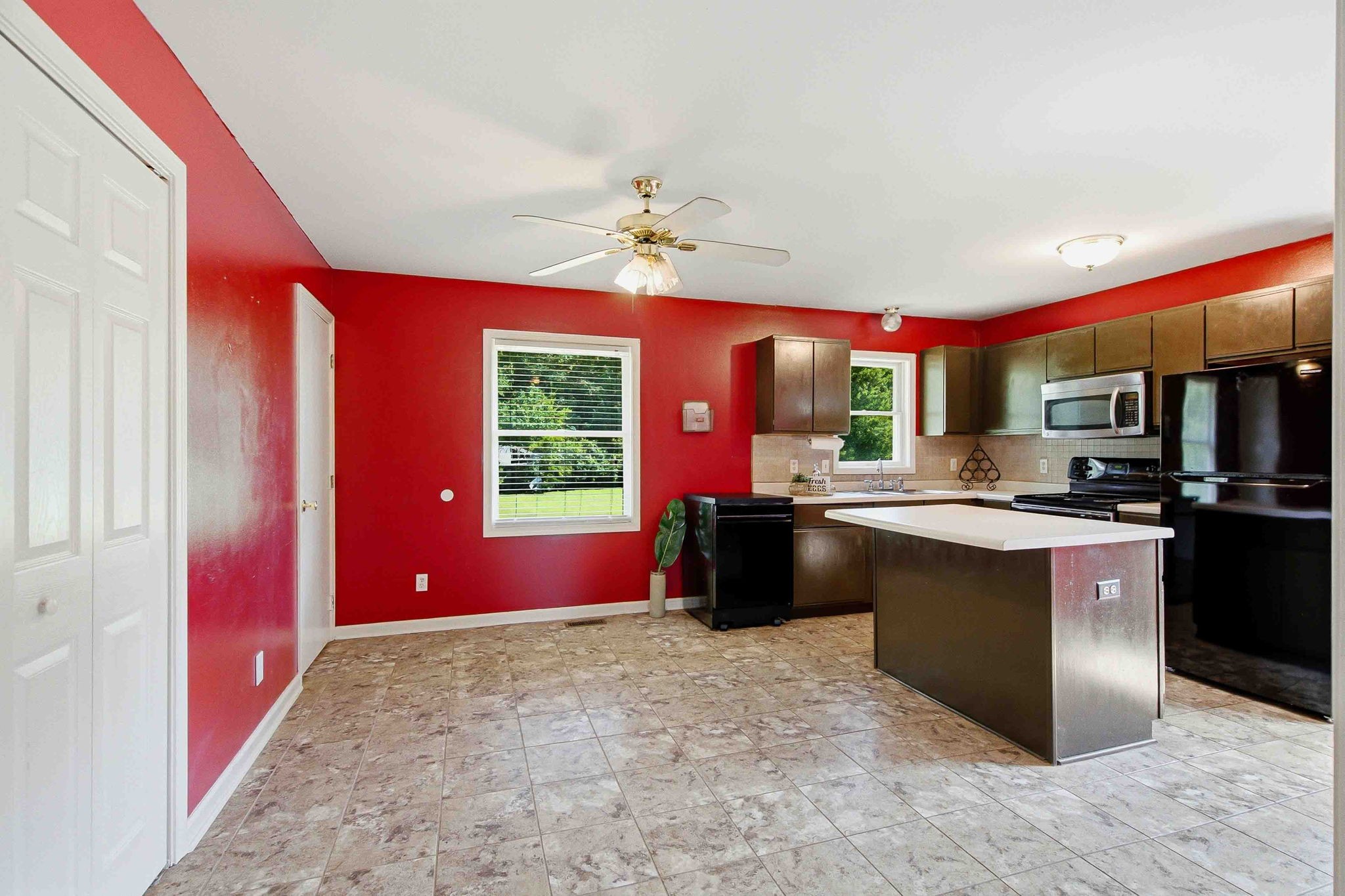3312 Friendship Road Cross Plains, TN 37049 - Photo 9 of 48 Gallery Image 9