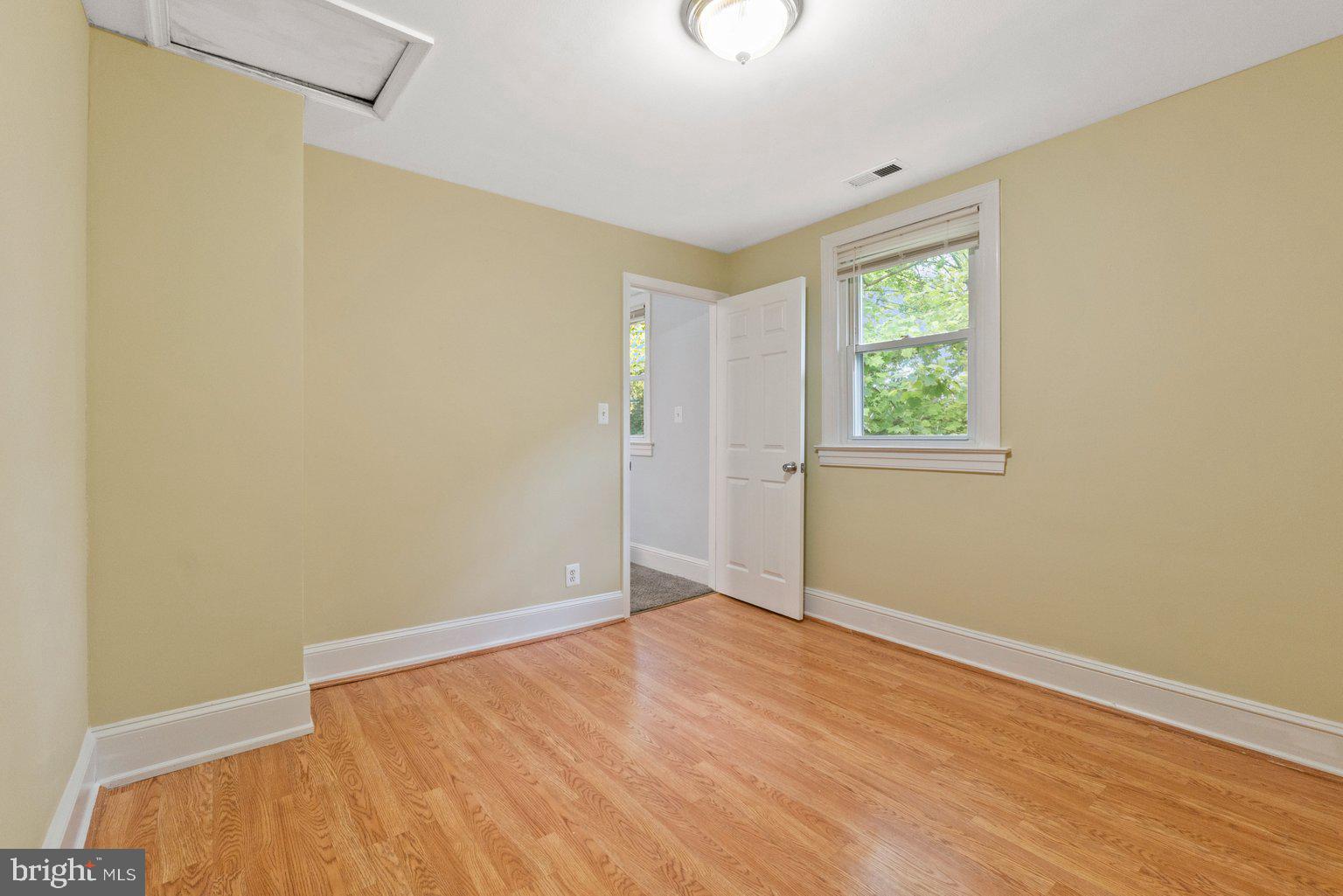 3520 North Rolling Road Windsor Mill, MD 21244 - Photo 17 of 26