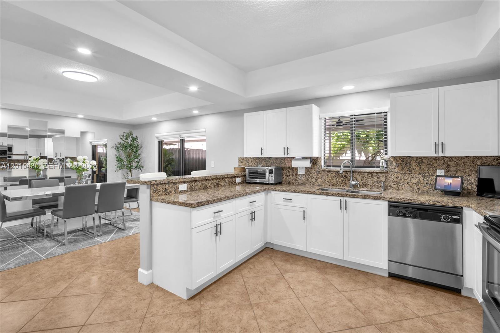 11115 West Okeechobee Road, Unit 175 Hialeah Gardens, FL 33018 - Photo 14 of 26