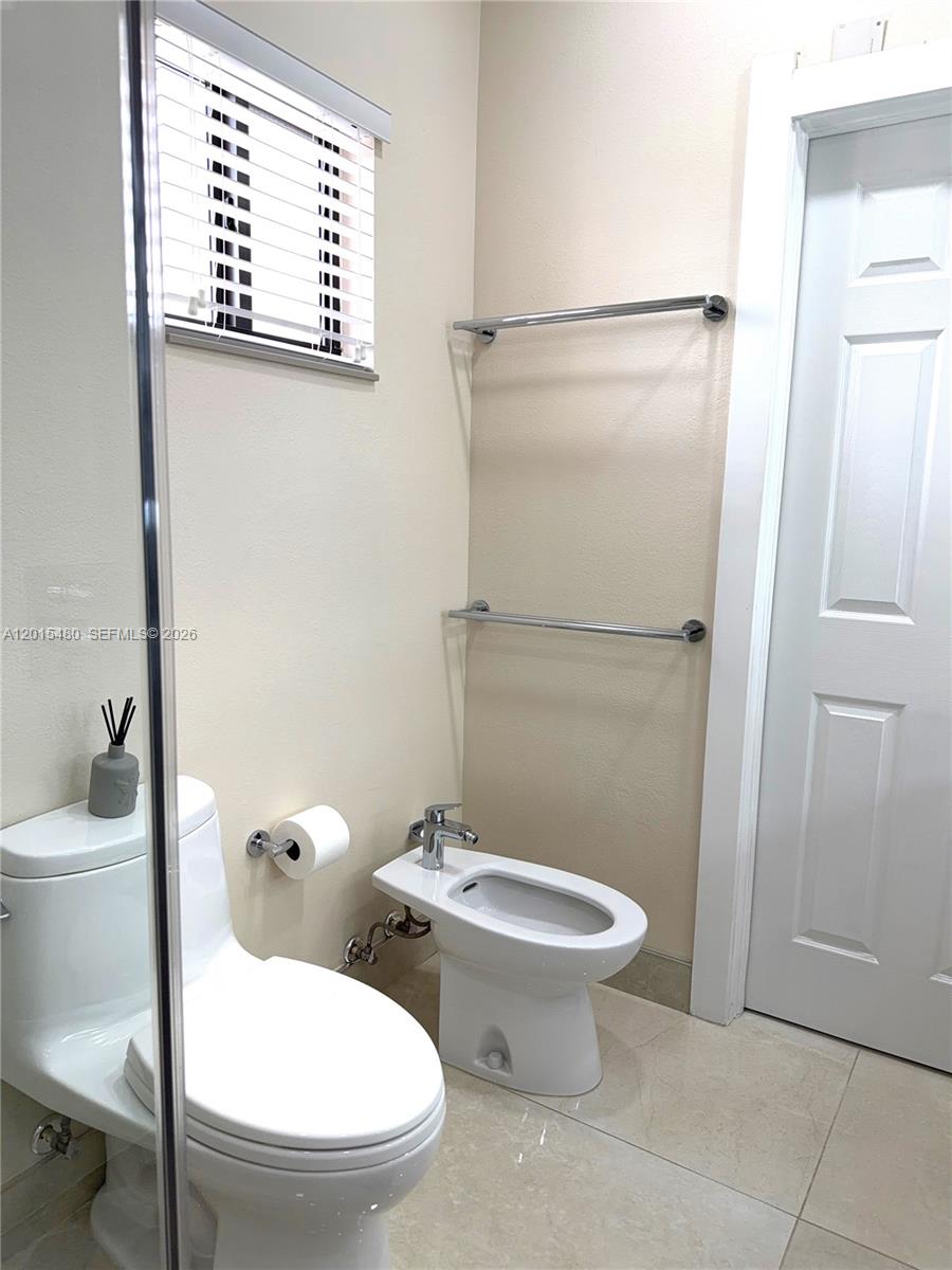 11115 West Okeechobee Road, Unit 175 Hialeah Gardens, FL 33018 - Photo 22 of 26