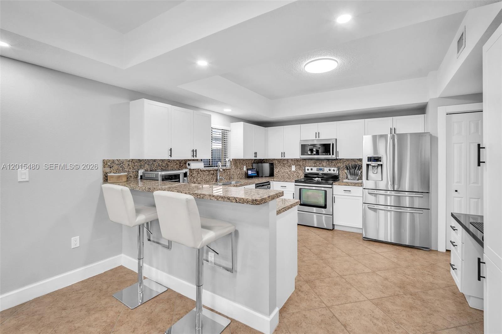11115 West Okeechobee Road, Unit 175 Hialeah Gardens, FL 33018 - Photo 5 of 26