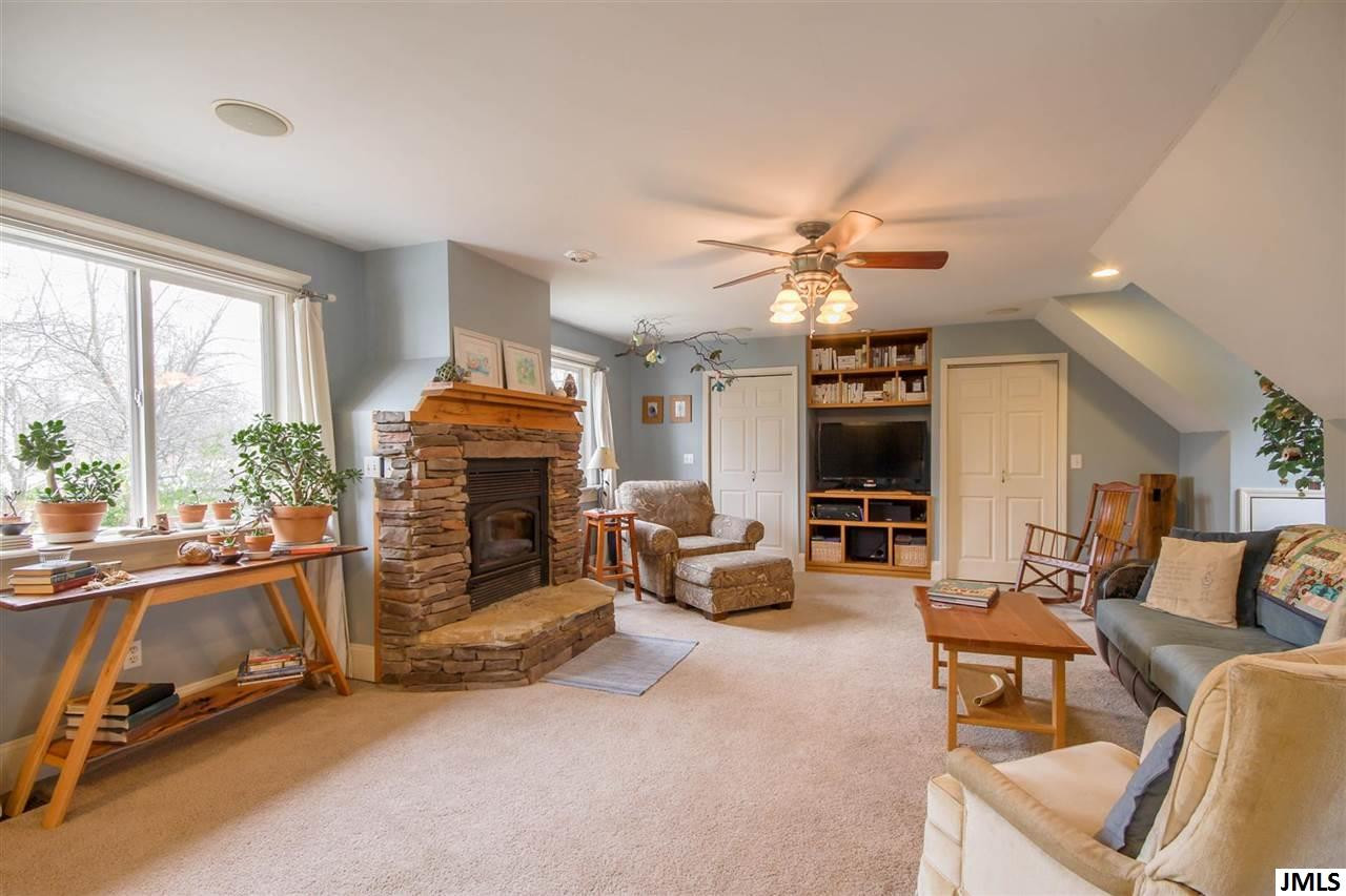 2190 Ridgeway Road Jackson, MI 49203 - Photo 11 of 32 Photo 11