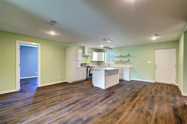 $236,999 | 520 North 1st Street, Point, TX 75472