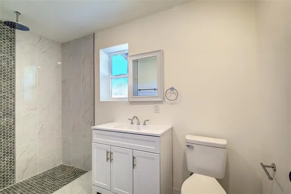 $236,999 | 520 North 1st Street, Point, TX 75472
