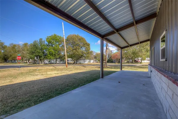 $236,999 | 520 North 1st Street, Point, TX 75472