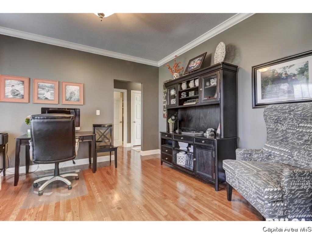 214 Cumberland Drive Rochester, IL 62563 - Photo 20 of 36 Gallery Image 20