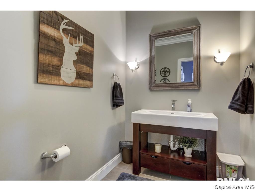 214 Cumberland Drive Rochester, IL 62563 - Photo 31 of 36 Gallery Image 31