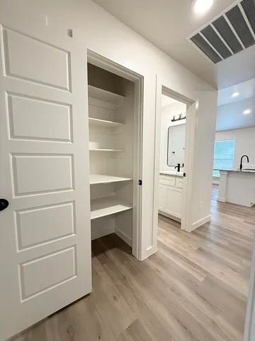 $1,600 | 2501 Kenwood Avenue, Lubbock, TX 79407