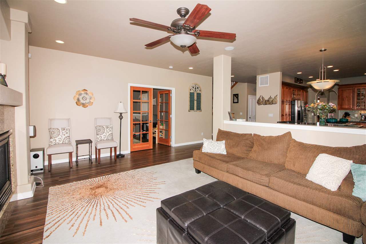 2068 Spur Cross Road Grand Junction, CO 81507 - Photo 4 of 36 Gallery Image 4