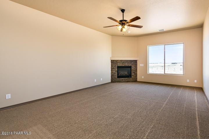 3665 Friendly Meadow Road Prescott, AZ 86305 - Photo 7 of 18 Master Bedroom w fireplace
