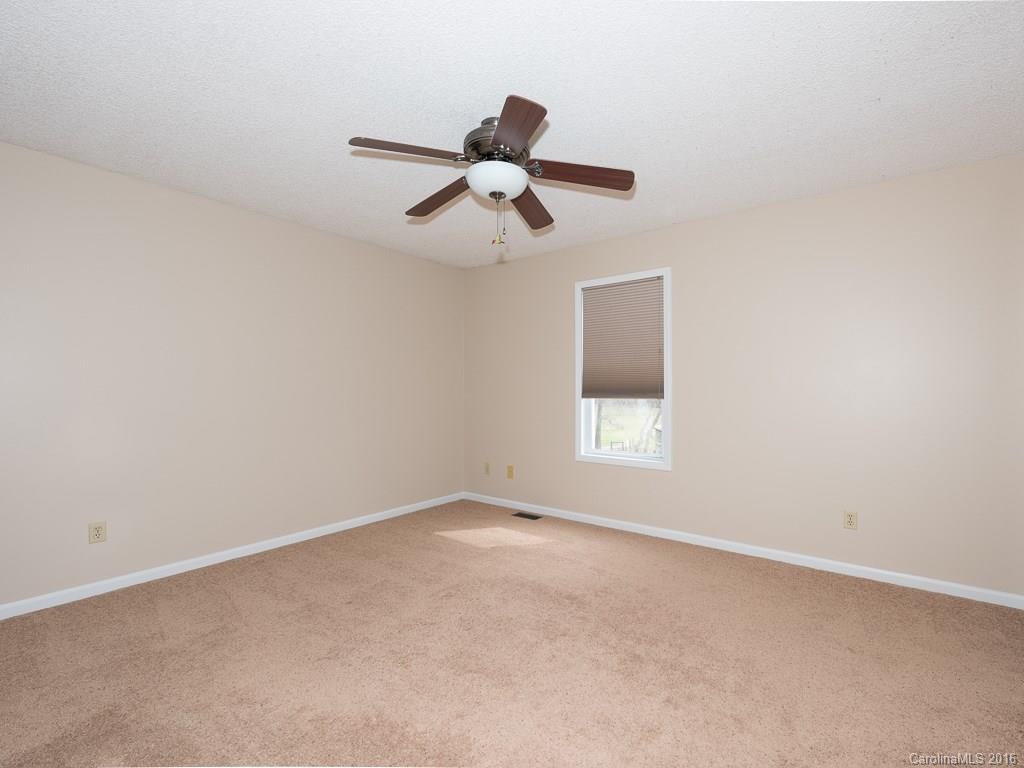 7596 Freeze Road Kannapolis, NC 28081 - Photo 7 of 24