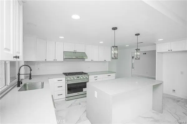 $1,750,000 | 3518 North Mills Avenue, Claremont, CA 91711