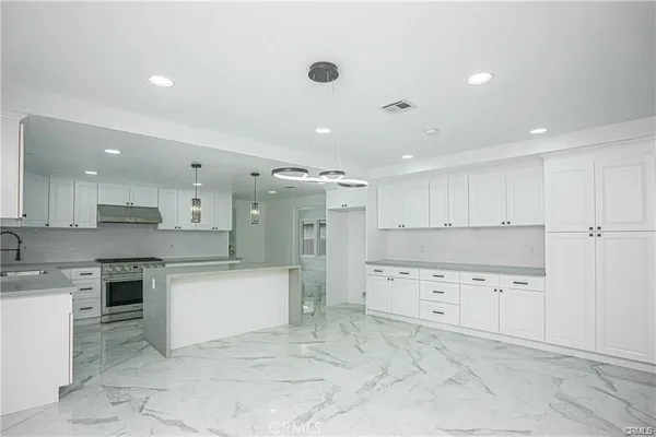 $1,750,000 | 3518 North Mills Avenue, Claremont, CA 91711