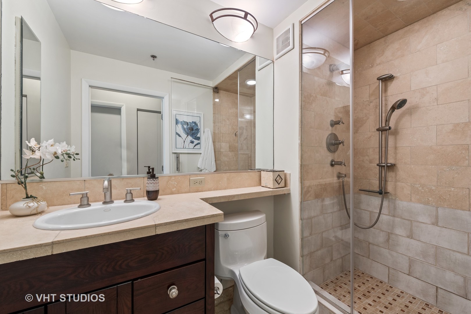 435 West Erie Street, Unit 1007 Chicago, IL 60654 - Photo 11 of 13