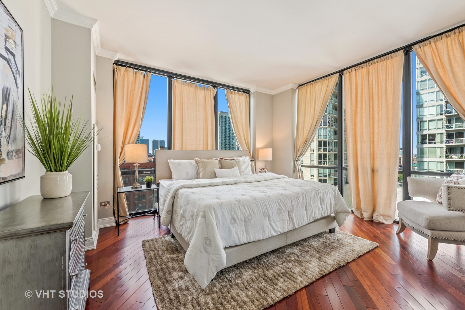 435 West Erie Street, Unit 1007 Chicago, IL 60654 - Photo 8 of 13