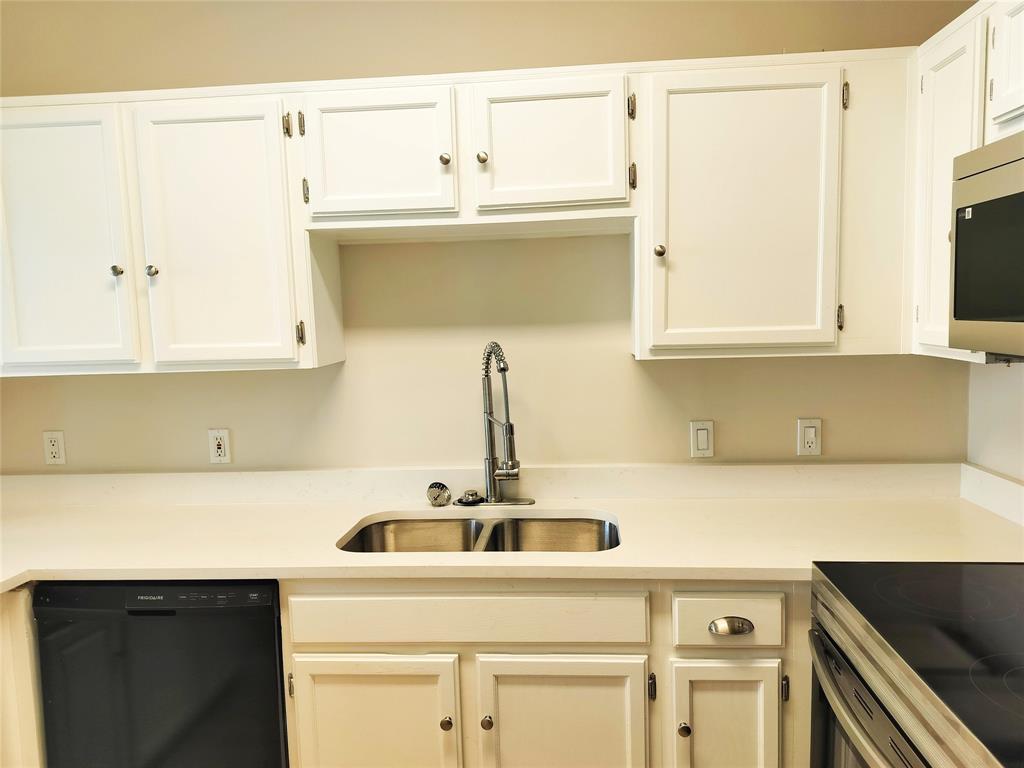 5310 Keller Springs Road, Unit 723 Dallas, TX 75248 - Photo 17 of 39
