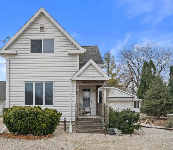 $299,900 | 395 North Main Street, Oakfield, WI 53065