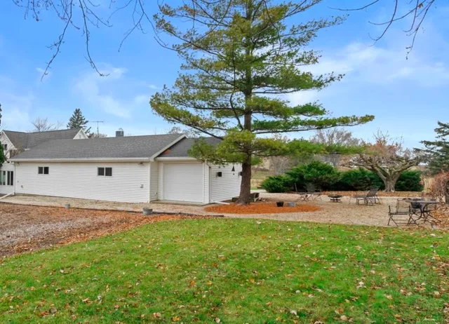 $299,900 | 395 North Main Street, Oakfield, WI 53065